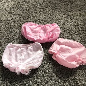 7/$25🌟🌟 Diaper cover bundle